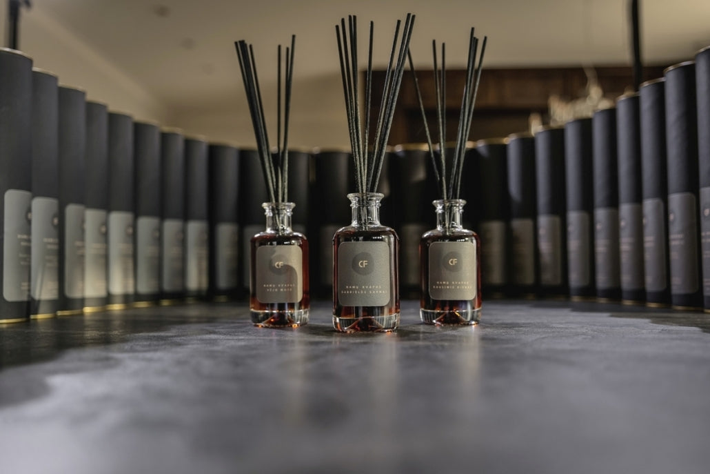Namų kvapas su lazdelėmis "RUGIŲ BOBA" 100 ml